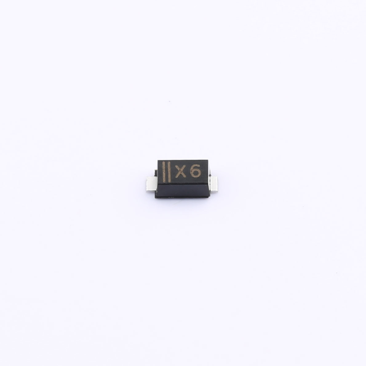 MBR0560-白
